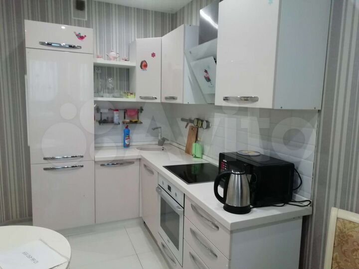 1-к. квартира, 40 м², 10/25 эт.