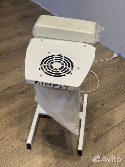 Пылесос для педикюра Simpy