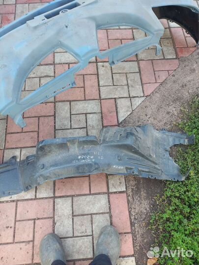 Продам бампер на Лансер 9 новый