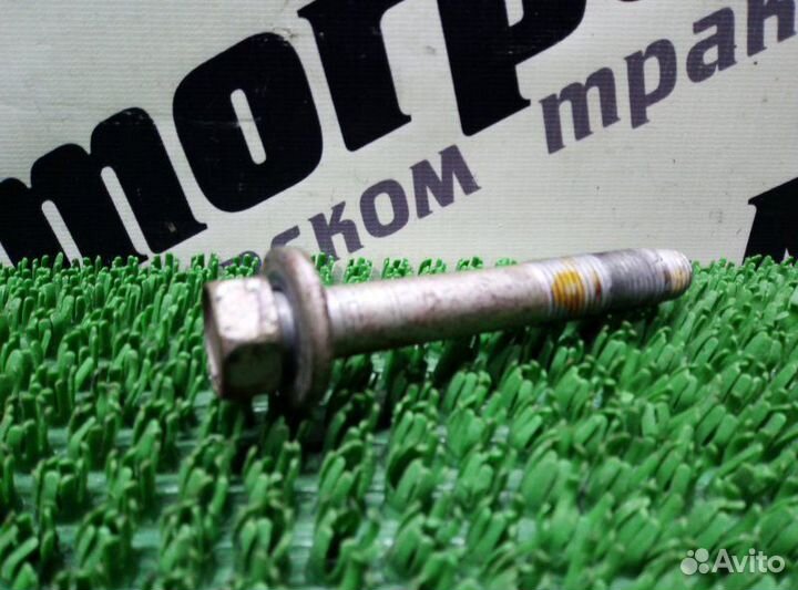 Болт Toyota Avensis AZT251 2AZ-FSE 2007.03