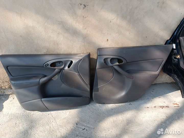 Комплект дверных карт Форд Фокус 1