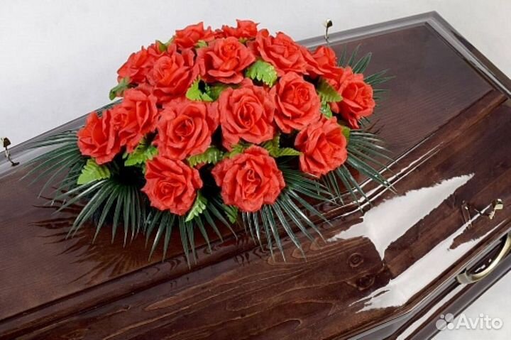 Ритуальная флористика (искусственные цветы, венки)