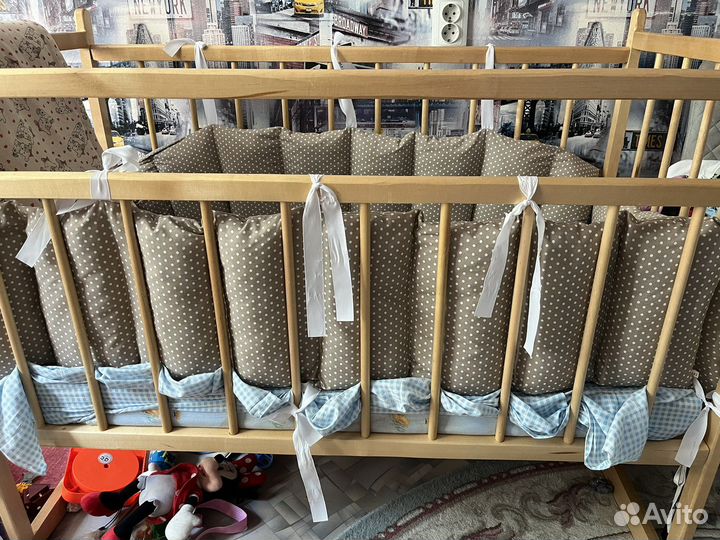 Детская кроватка
