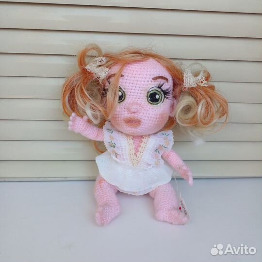 Две куколки, связанные крючком