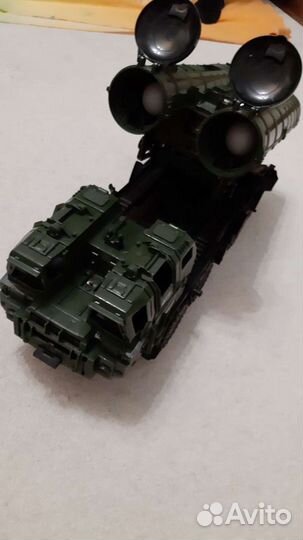 Большая военная машина