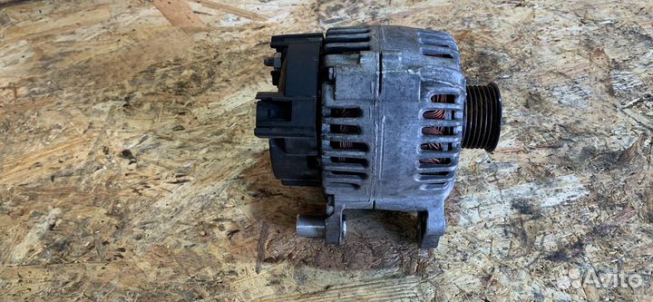 Генератор Volkswagen Golf 5 (2003 - 2009)