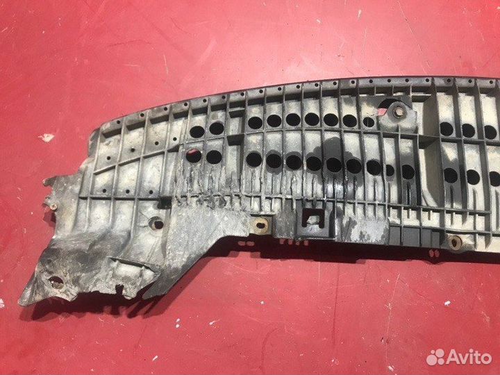 Пыльник бампера передний Toyota Corolla E150 1zrfe