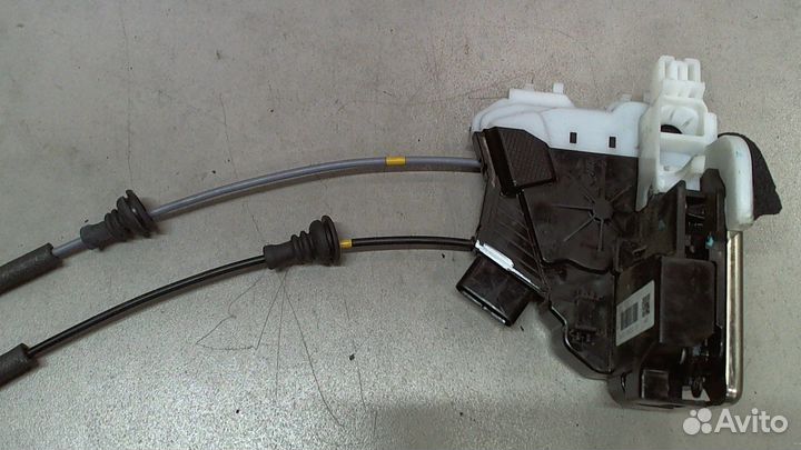 Замок двери Hyundai Elantra, 2015