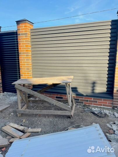 Заборы жалюзи металлические