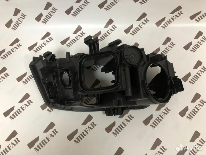 Левый корпус фары Audi A4 B8 2007-2012