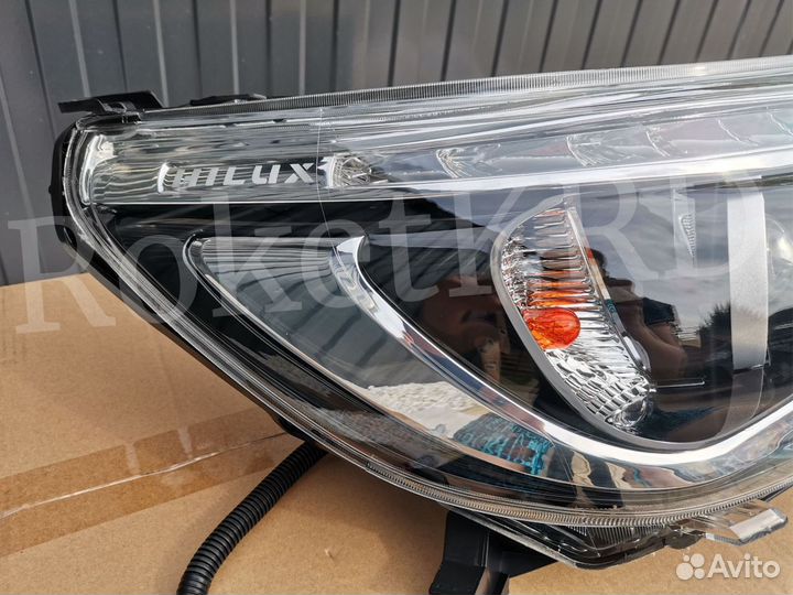 Фары Toyota Hilux с 2015 г Диодные