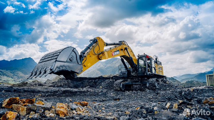 Гусеничный экскаватор XCMG XE690DK, 2023