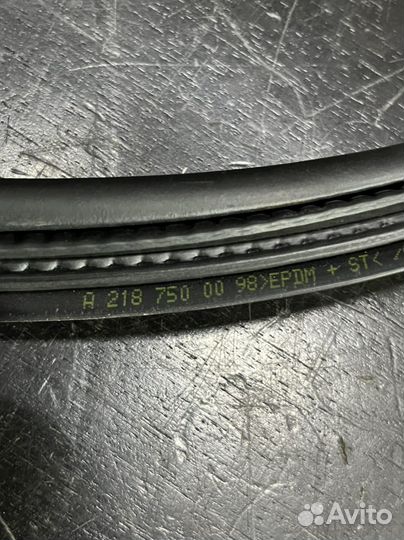 Уплотнитель багажника мерседес w218 cls500 4matic