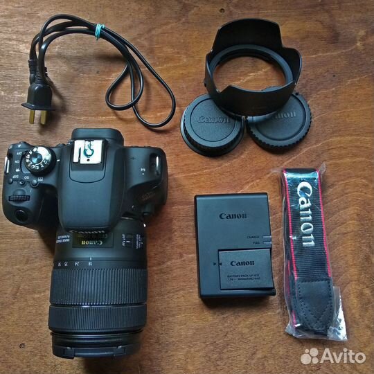 Canon EOS 800D+EF-S 18-135mm f/3,5-5,6 USM+штатив