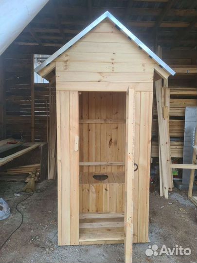 Туалет дачный