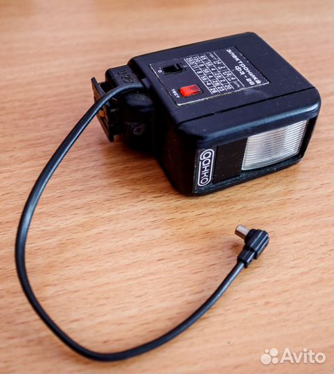 Фотовспышки для фотоаппаратов