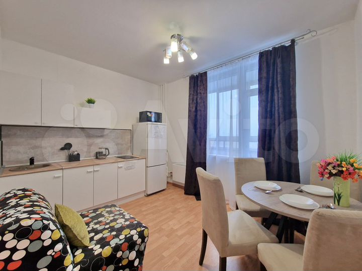 1-к. квартира, 38 м², 9/25 эт.