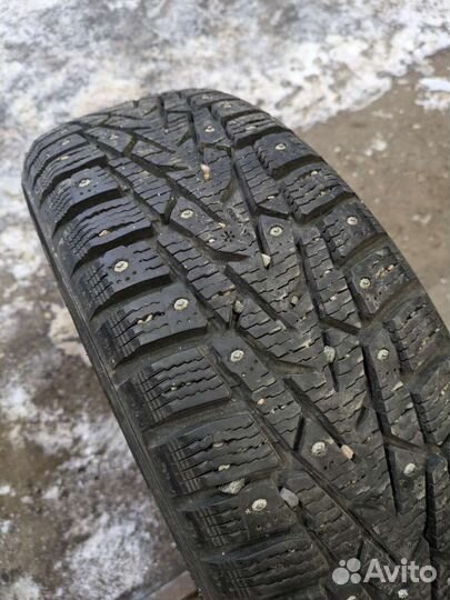 Nokian Tyres Hakkapeliitta 7 185/60 R15