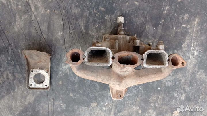 Впускной коллектор для Мерседес 123