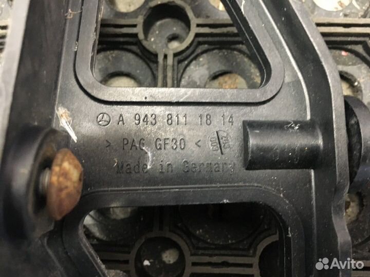 Кронштейн крепления солнцезащитного козырька