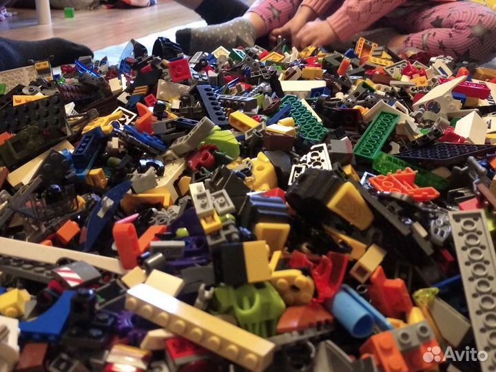 Lego пакетом 4 кг