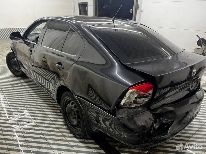 Skoda Octavia 1.8 МТ, 2012, битый, 246 000 км