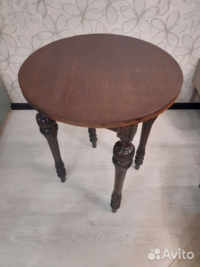 Антикварный столик 19 век
