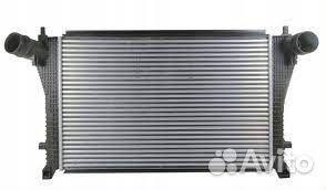 Радиатор интеркулер VW Golf, Skoda Octavia от 2013