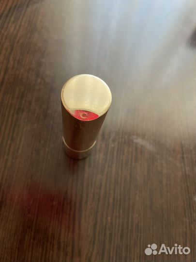 Clarins помада 754 joly rouge