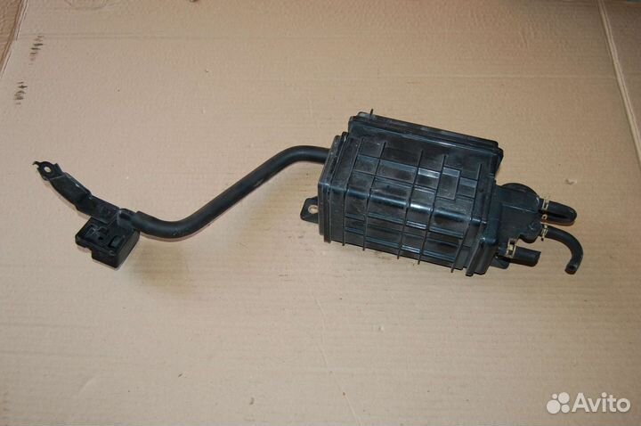 Адсорбер паров топлива