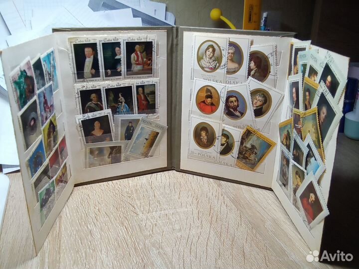 Марки почтовые. (разные) + альбом