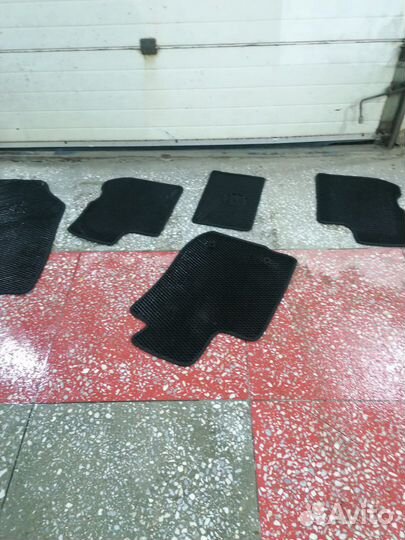 Автомобильные коврики