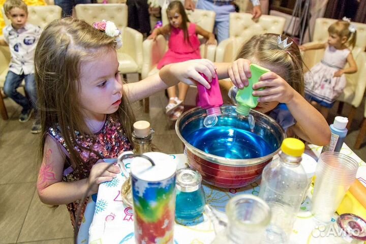 Фокусник Аниматоры разные шоу для детей выезд