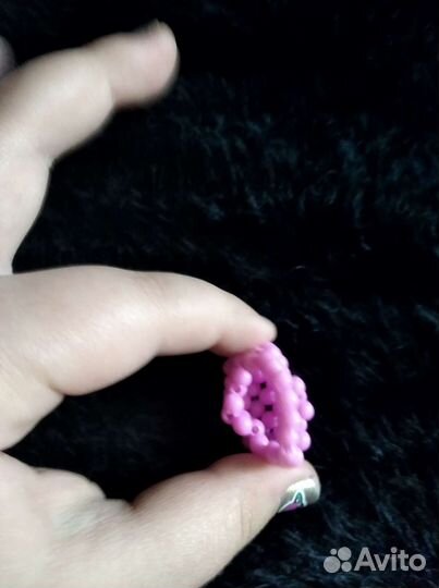 Фигурка из бисера сумка