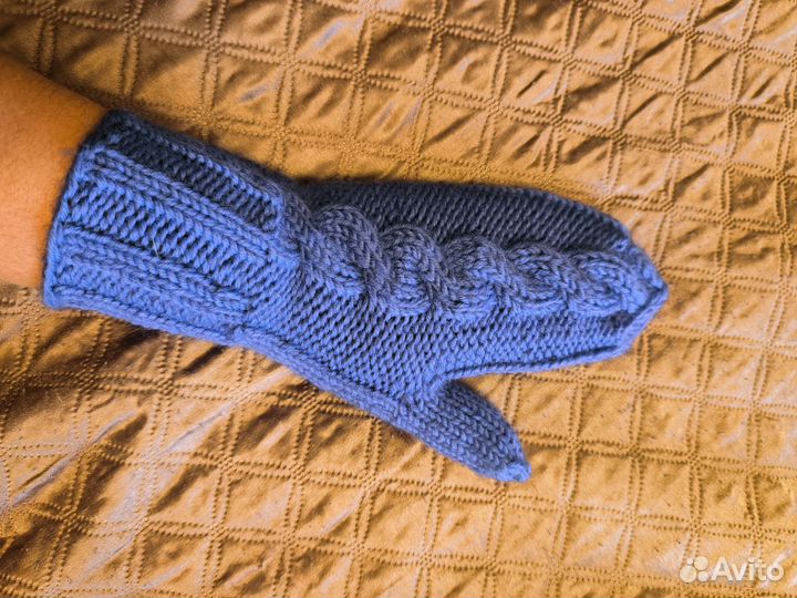 Носки, рукавицы ручная вязка