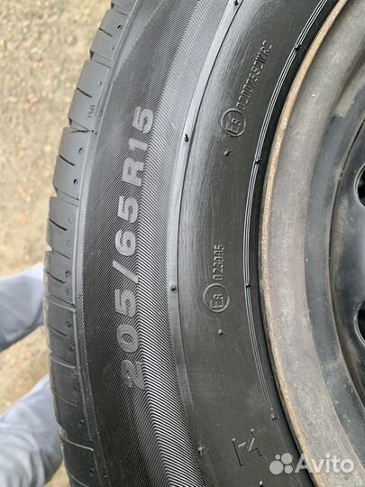 Viatti Strada Asimmetrico 205/65 R15