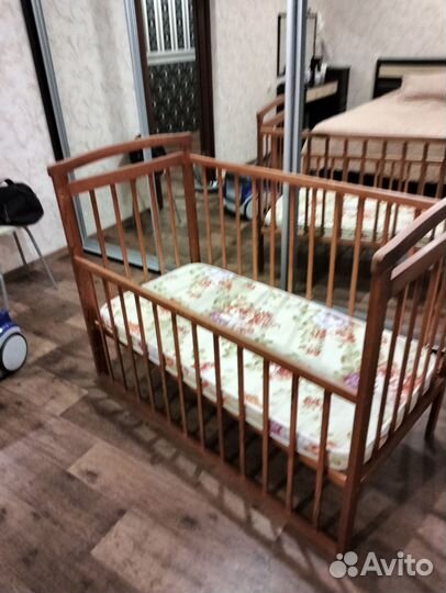 Детская кровать качалка бу