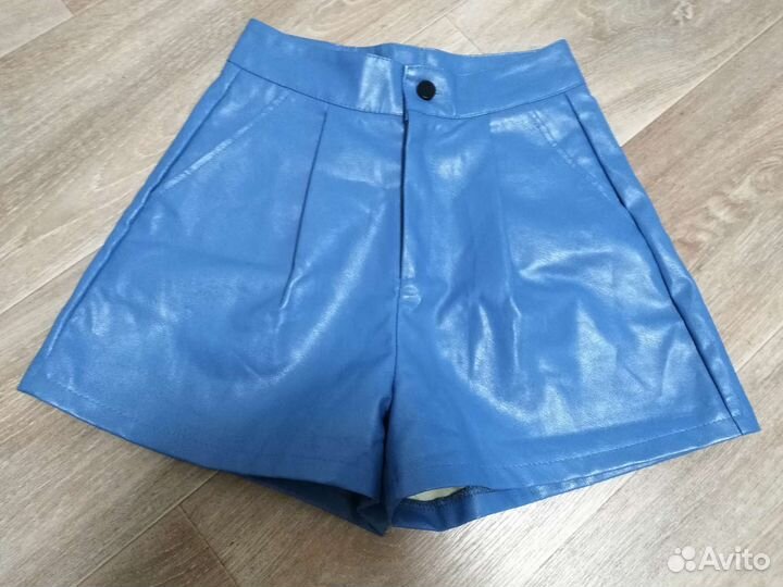 Кожаные шорты