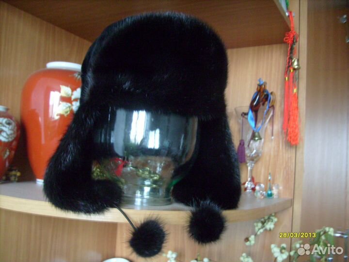 Шапки меховые зимние и вязанные