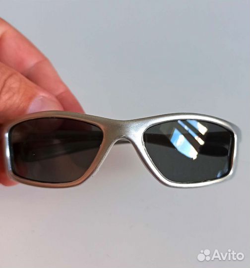 Очки солнцезащитные детские новые