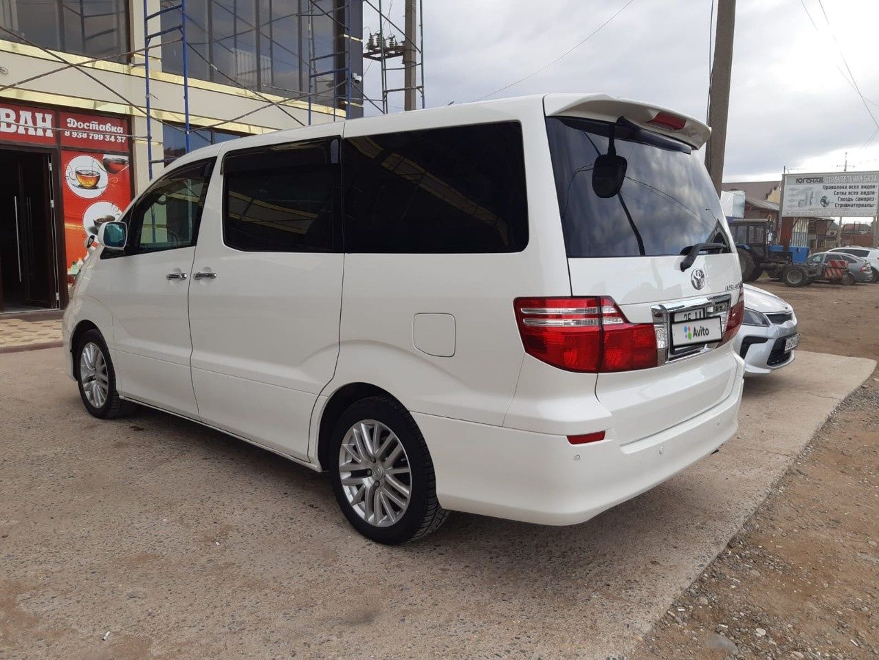 Toyota Alphard: фото владельца
