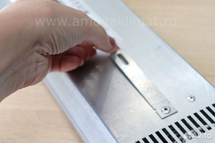 Обогреватели для помещений с животными BIH-APL-0.6