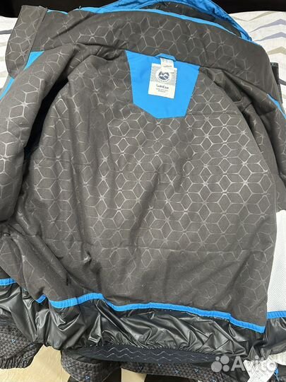 Горнолыжный костюм