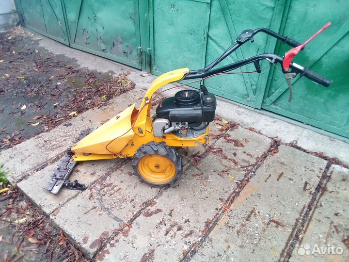 Газонокосилка бензиновая самоходная