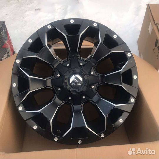 Диски Fuel Assault R18 6x139.7 ET1 Dodge Ram