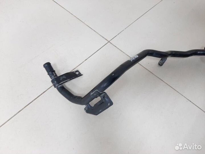 Трубка системы охлаждения Volkswagen Tiguan 2017