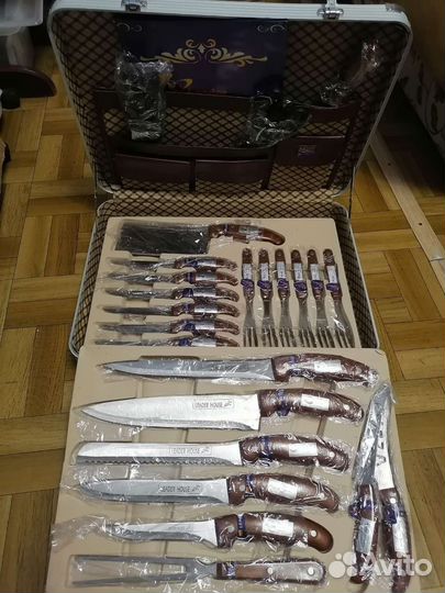 Набор ножей подарочный