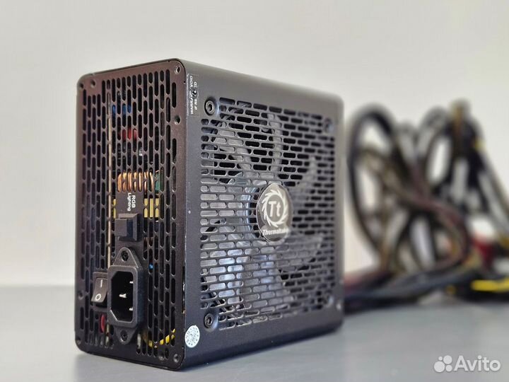 Бп Thermaltake Toughpower GX1 RGB 700W