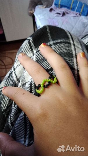 Кольцо днк из бисера