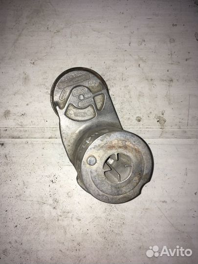 Ролик натяжной Audi V6, VW Passat B5, Skoda